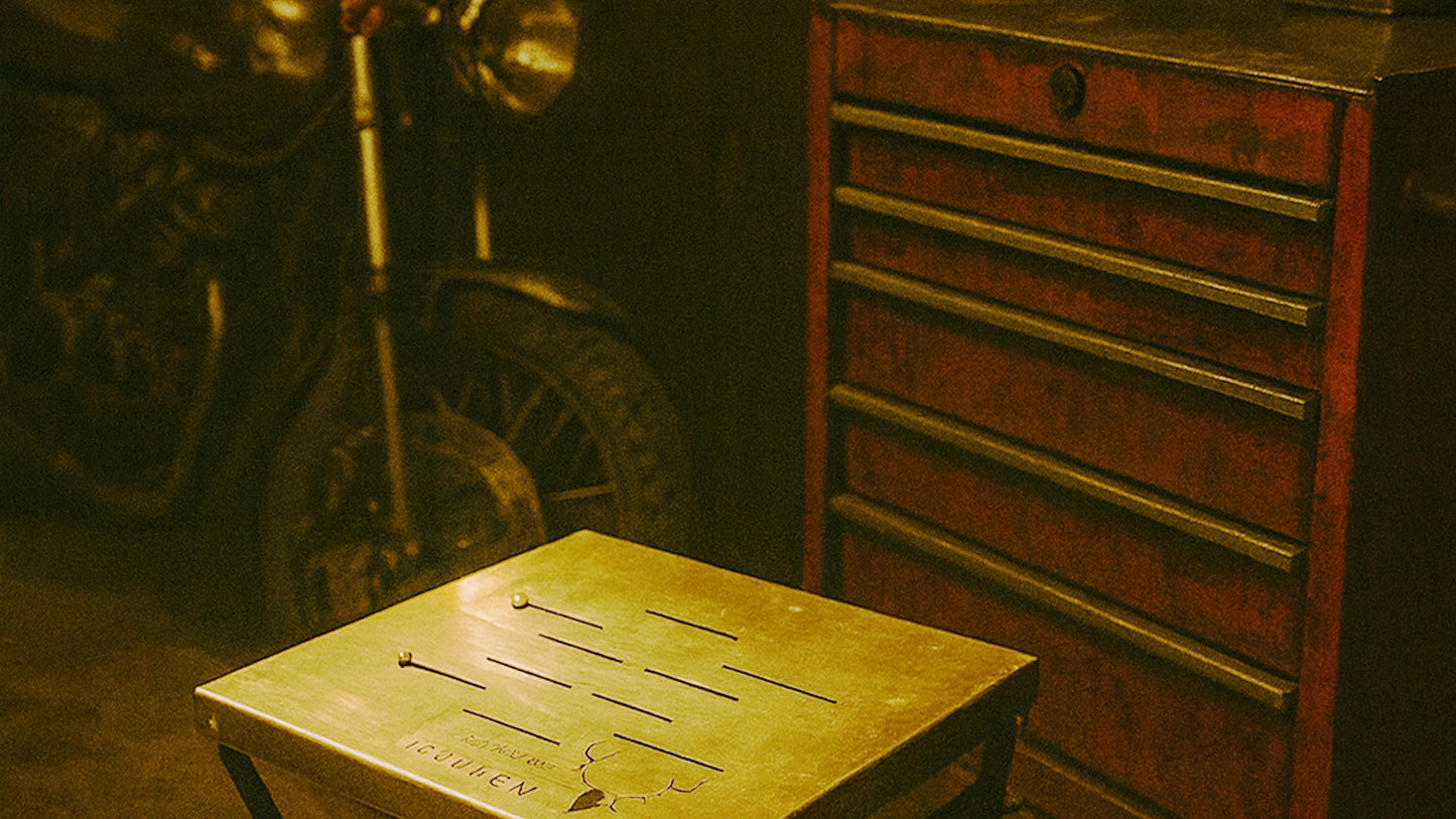 【ご予約・数量限定ダブルネーム】llama × MOTHER アウトドアテーブル “Revolution Nine”