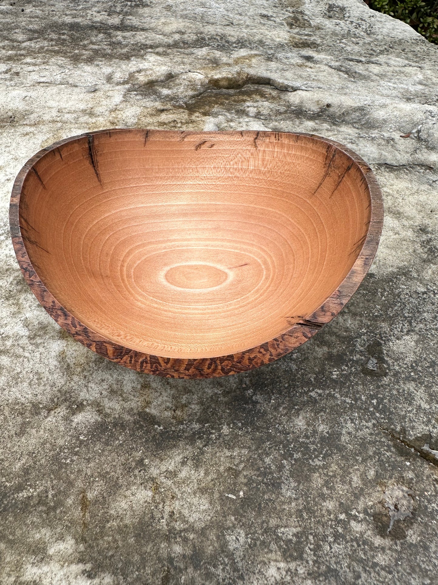 木製食器・姫之湯の庭で育った姫沙羅の舟椀 HANDMADE