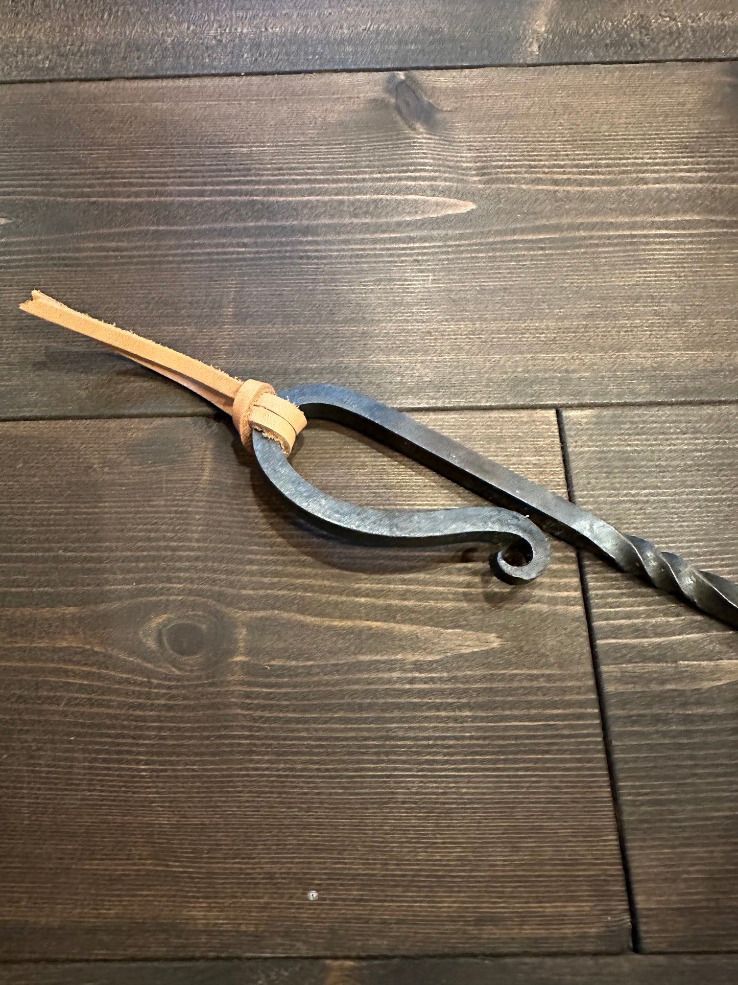 llama ブラックスミス・ミートステック