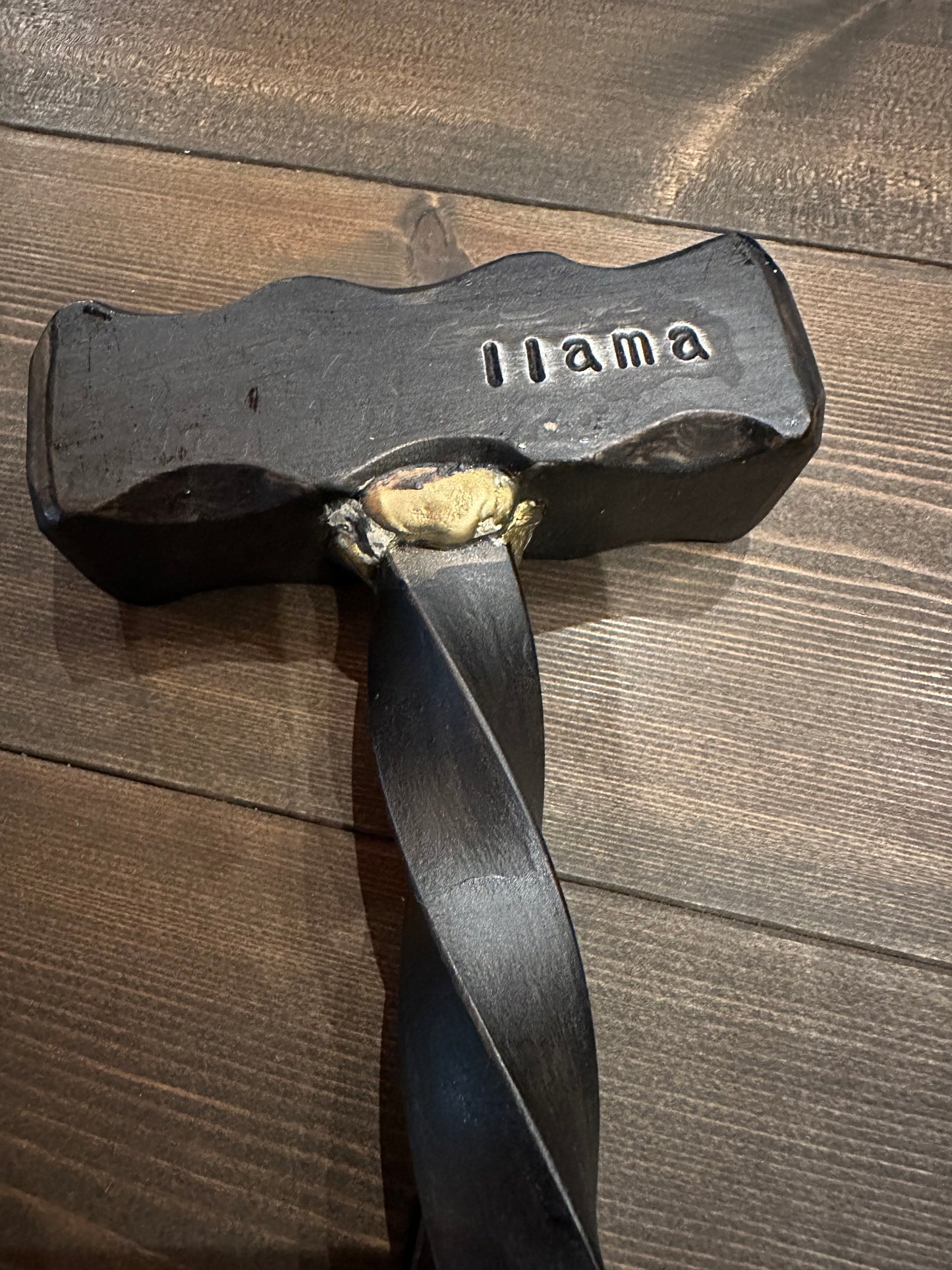 llama ペグハンマー
