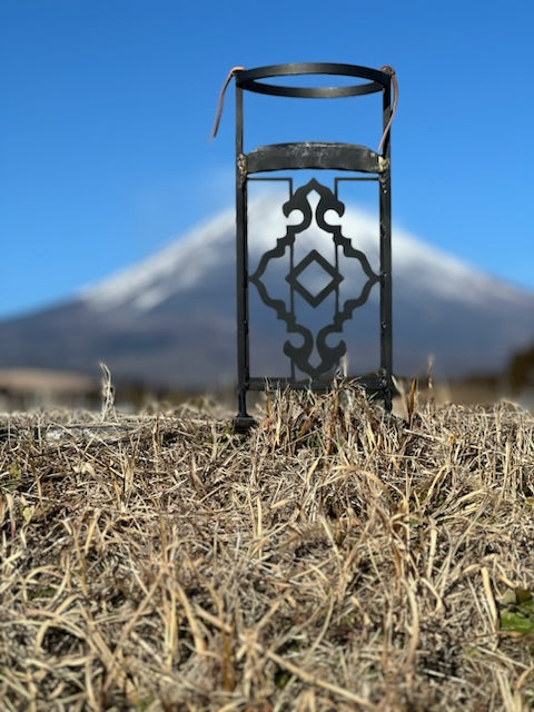 llama & Roma 薪割り台