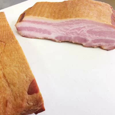 ミツマル燻製所・手作りスモークベーコン・(100g)