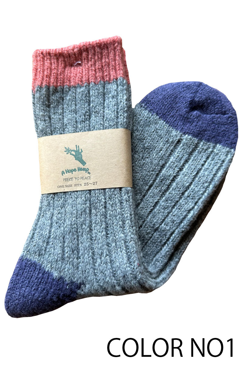 "Socks made with a hand-cranked knitting machine." 手廻し編み機靴下 MENS HSX-284 WOOL