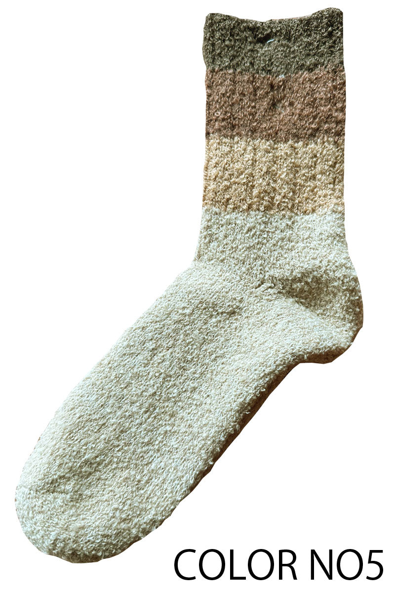 "Socks made with a hand-cranked knitting machine." 手廻し編み機靴下 MENS HSX-287